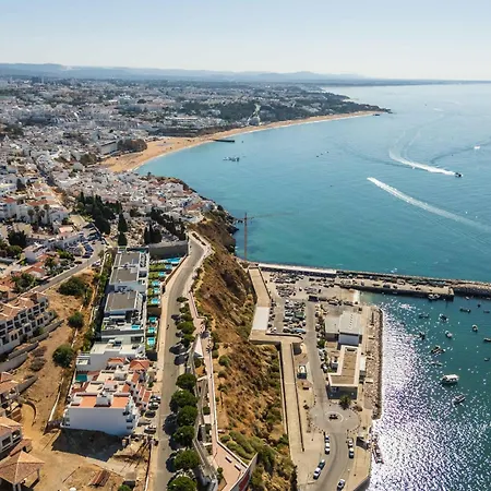 Appartement Baleeira Sea View *