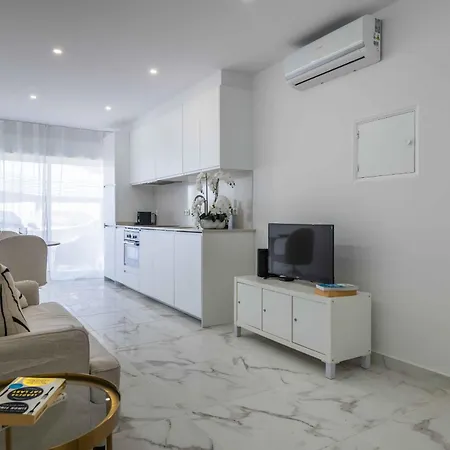 Appartement Baleeira Sea View *