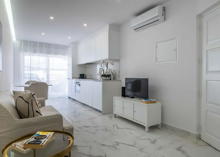 Apartment Baleeira Sea View *