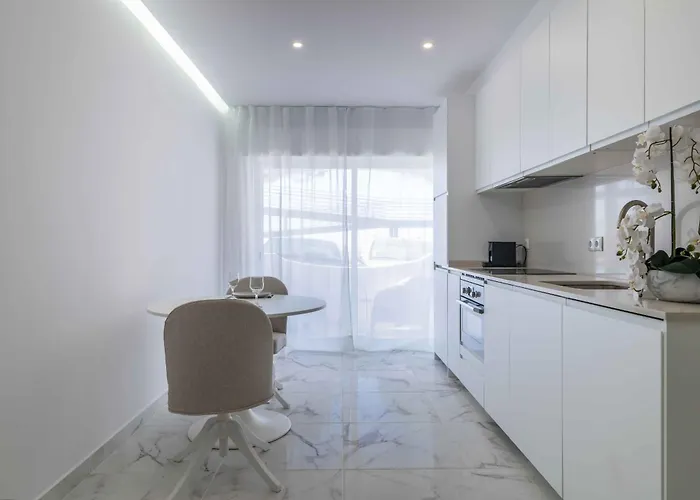 Apartment Baleeira Sea View Albufeira