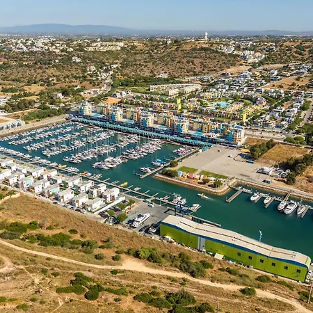 Baleeira Sea View شقة *